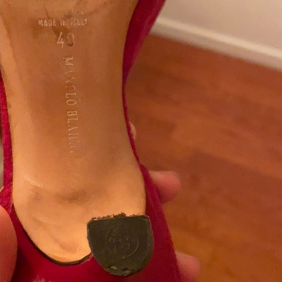 GUC Manolo Blanhik Heels Red Suede Size 10 - Picture 6 of 6